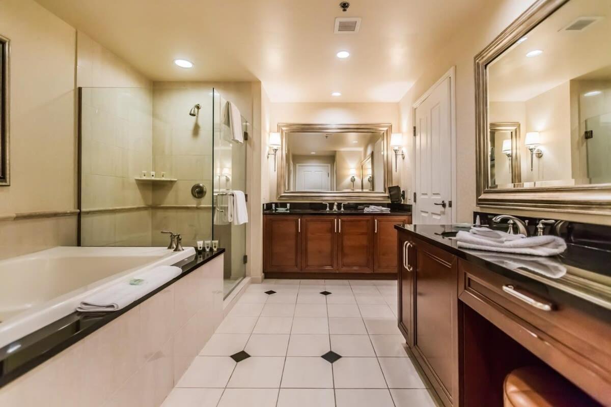 Mgm Signature 1br Balcony 06721